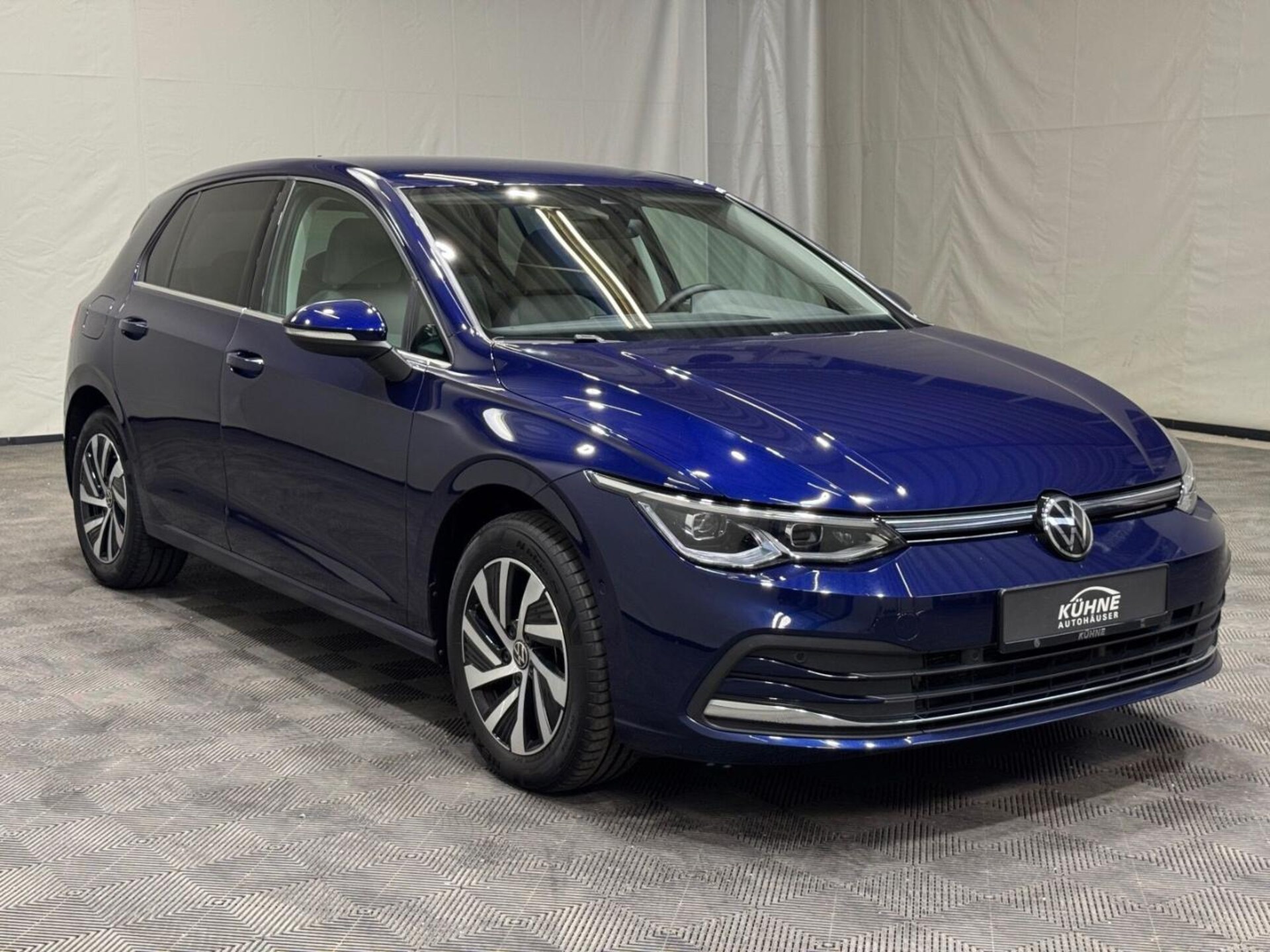 Volkswagen Golf Style