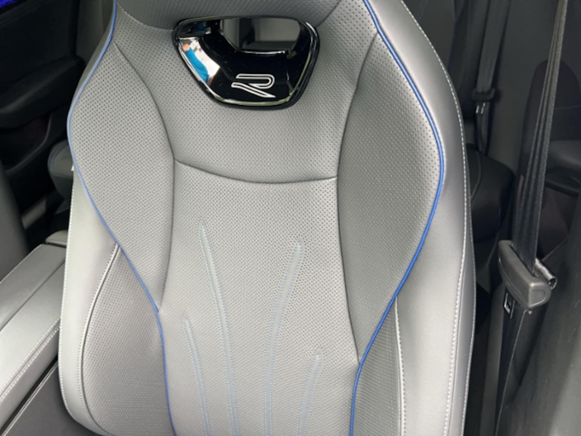 Volkswagen Passat R-Line