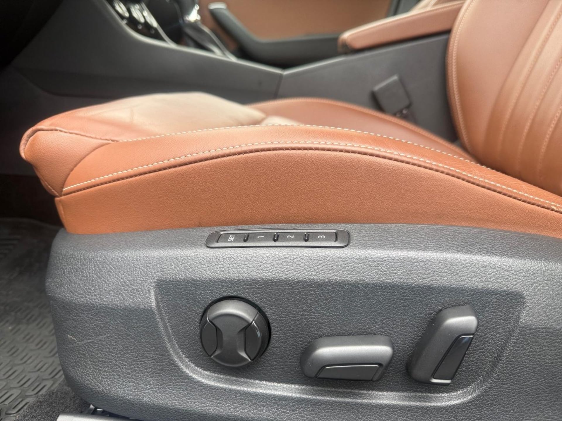 Skoda Superb Combi Laurin & Klement