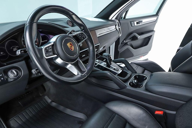 2023 Porsche Cayenne