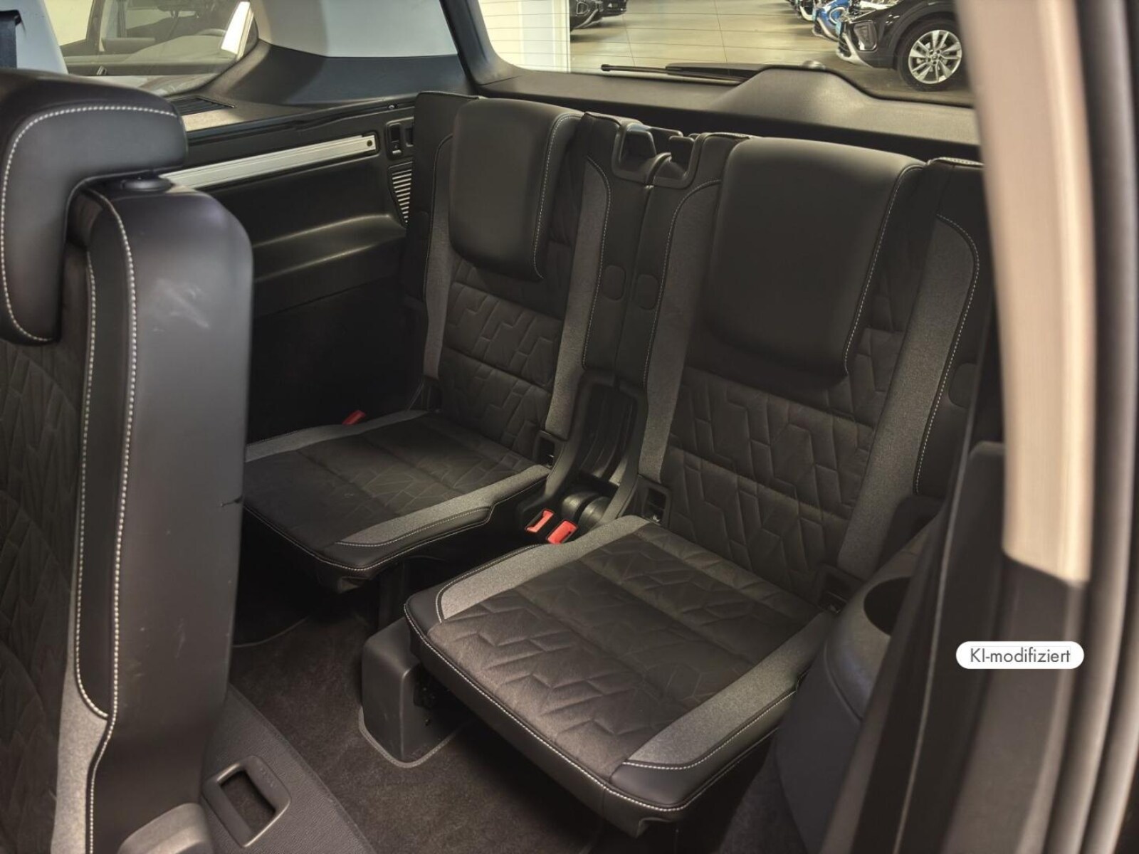 Volkswagen Touran – Bild 16