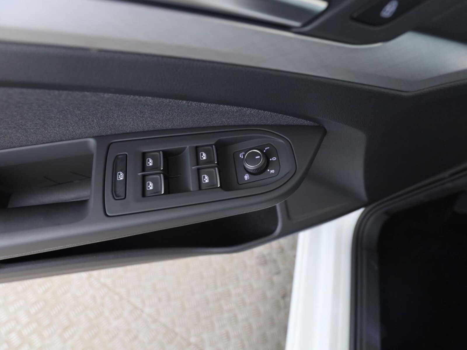 Volkswagen Golf – Bild 18