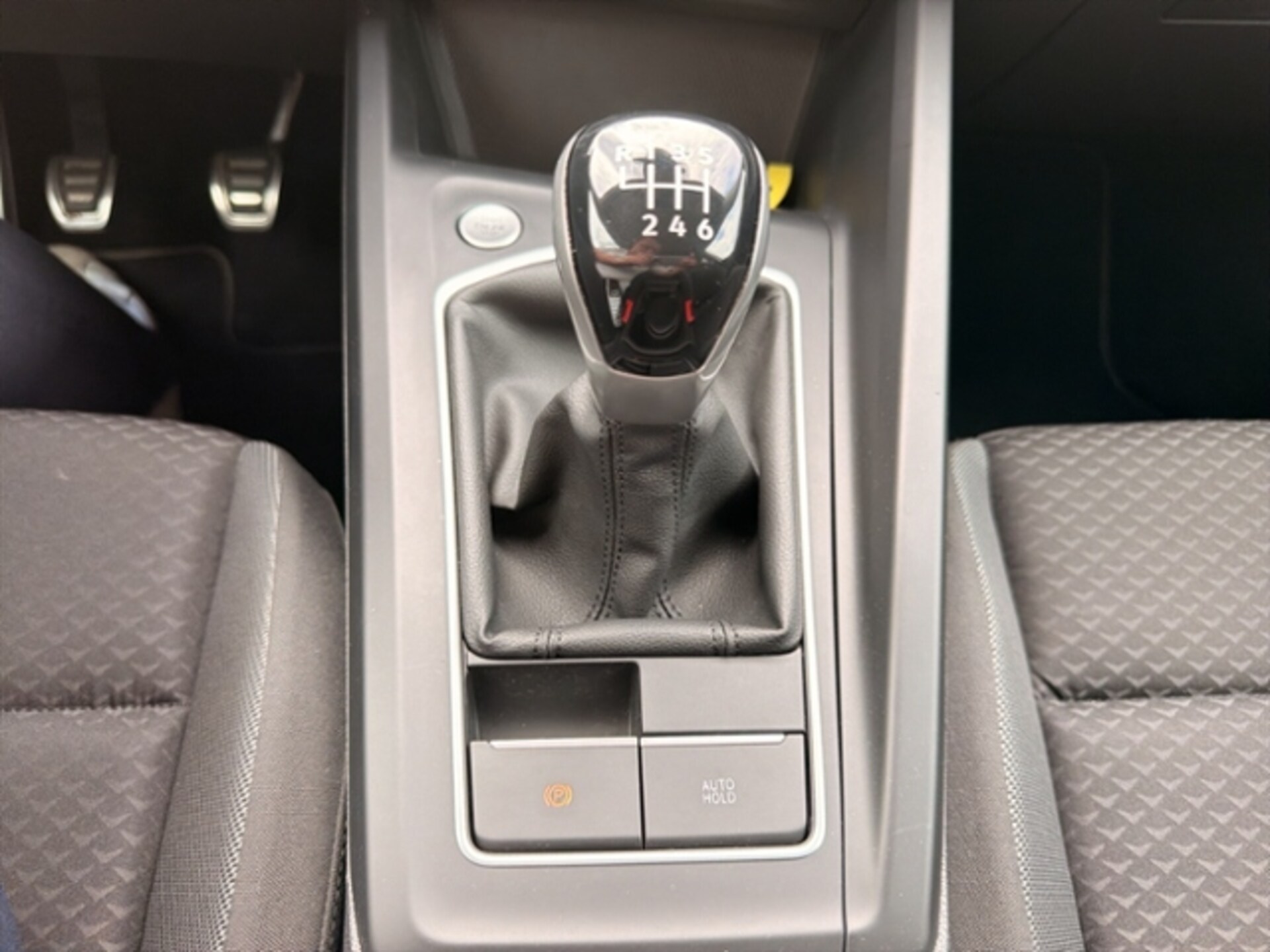 Volkswagen Golf Active