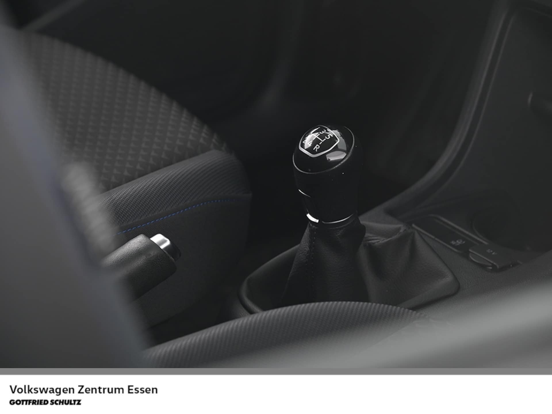 Volkswagen up! UNITED