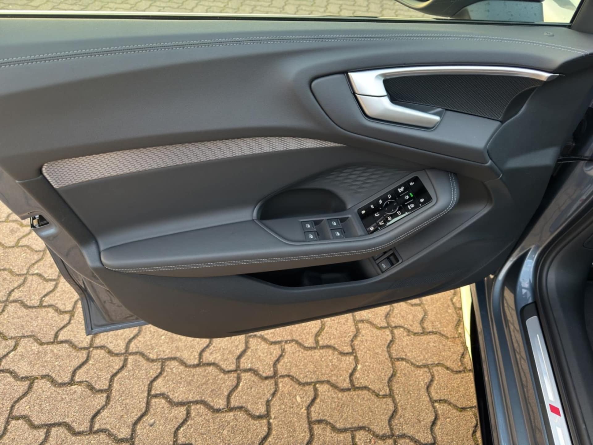 Audi A5 Avant e-hybrid
