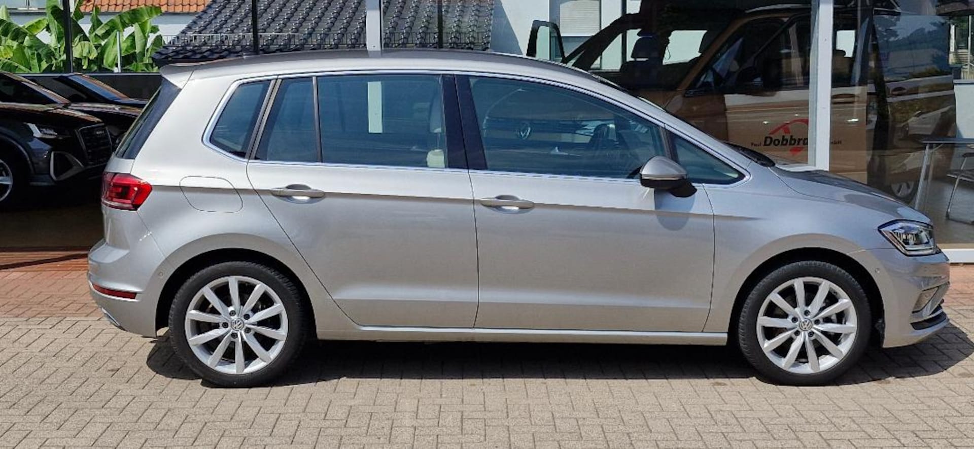 Volkswagen Golf Sportsvan Highline
