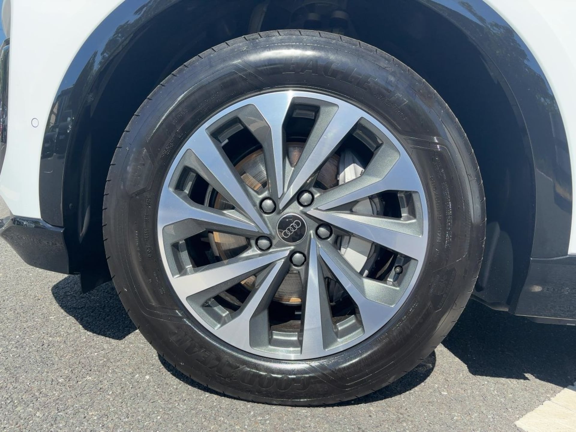 Audi Q6 SUV e-tron