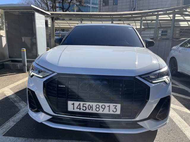 Audi Q3 40 TFSI quattro Premium 137 186 kW hp Tiptronic 4