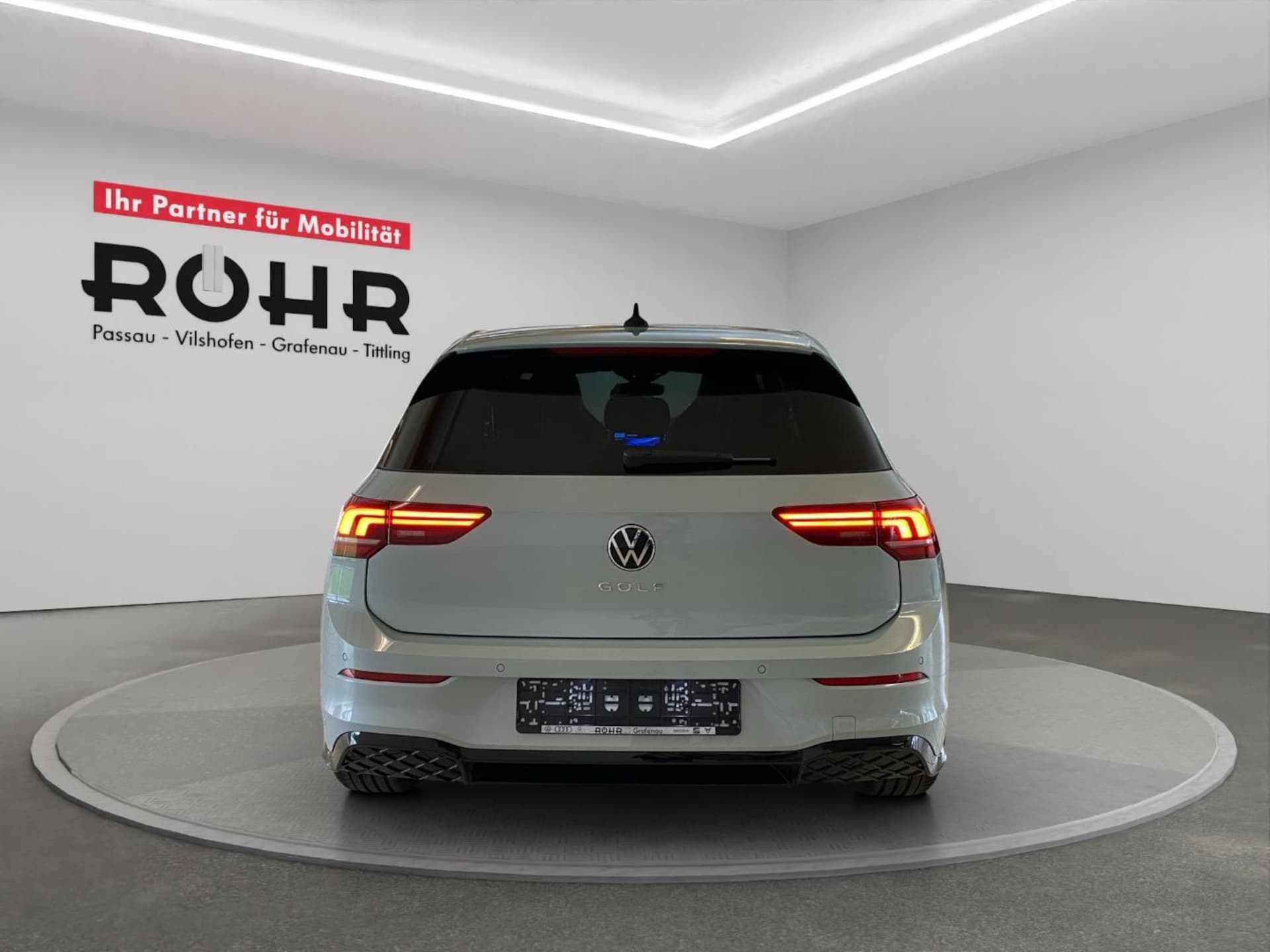 Volkswagen Golf R-Line