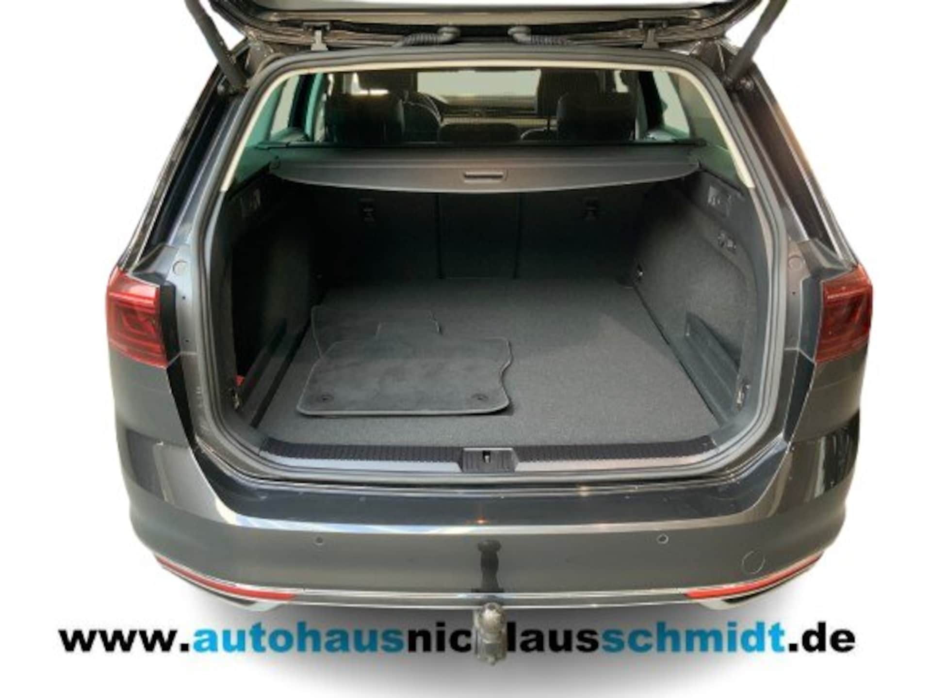 Volkswagen Passat Variant Elegance