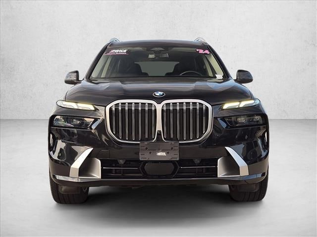 2024 BMW X7