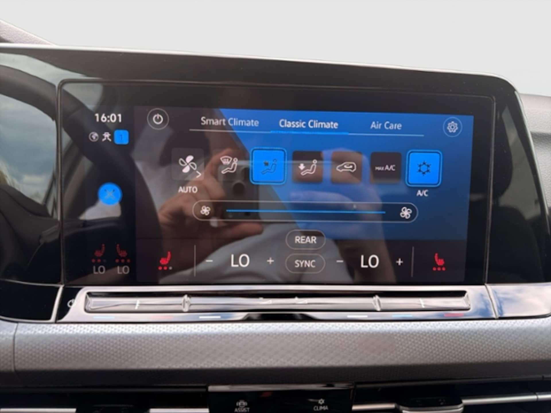 Volkswagen Golf Active