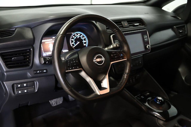 2023 Nissan LEAF