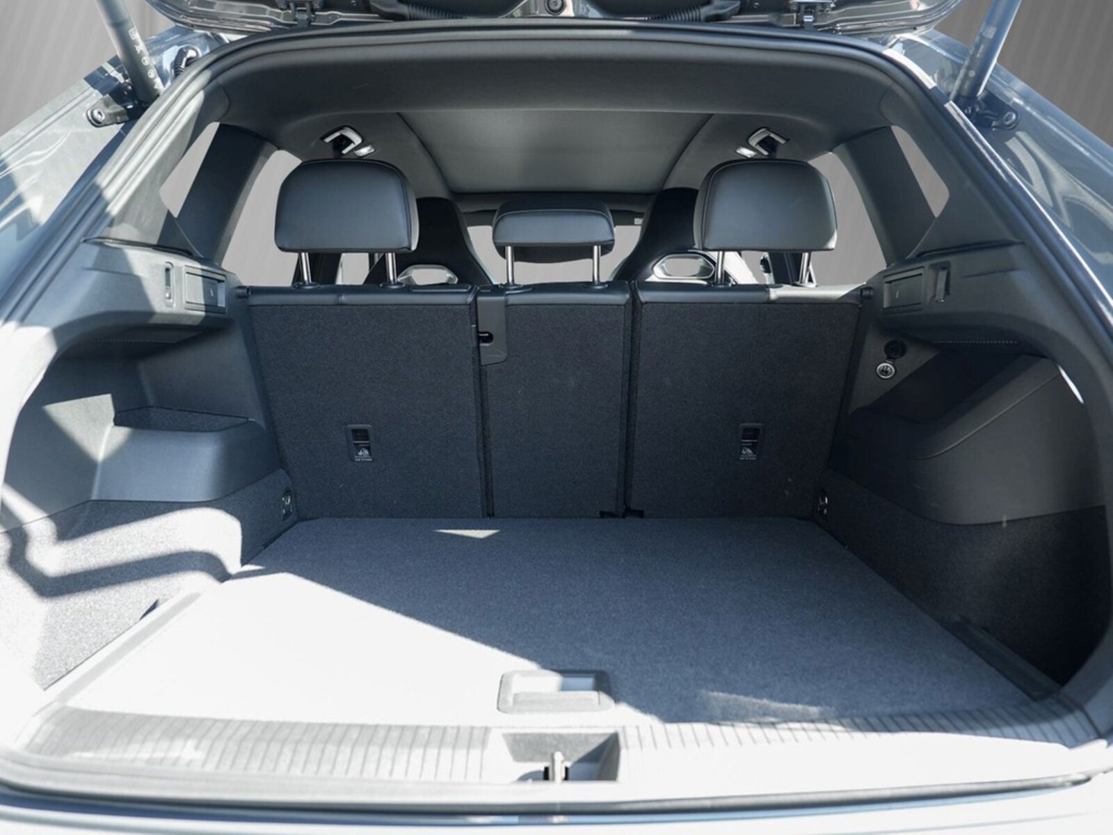 Volkswagen Tiguan – Bild 6