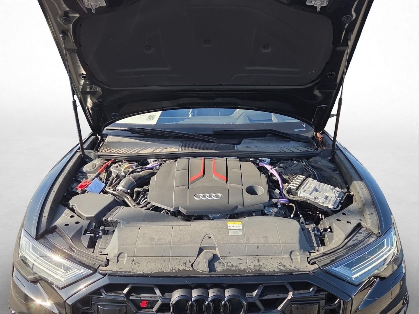 Bild über Audi S6 Avant TDI quattro tiptronic - für weitere Informationen kontaktieren Sie den Audi Partner