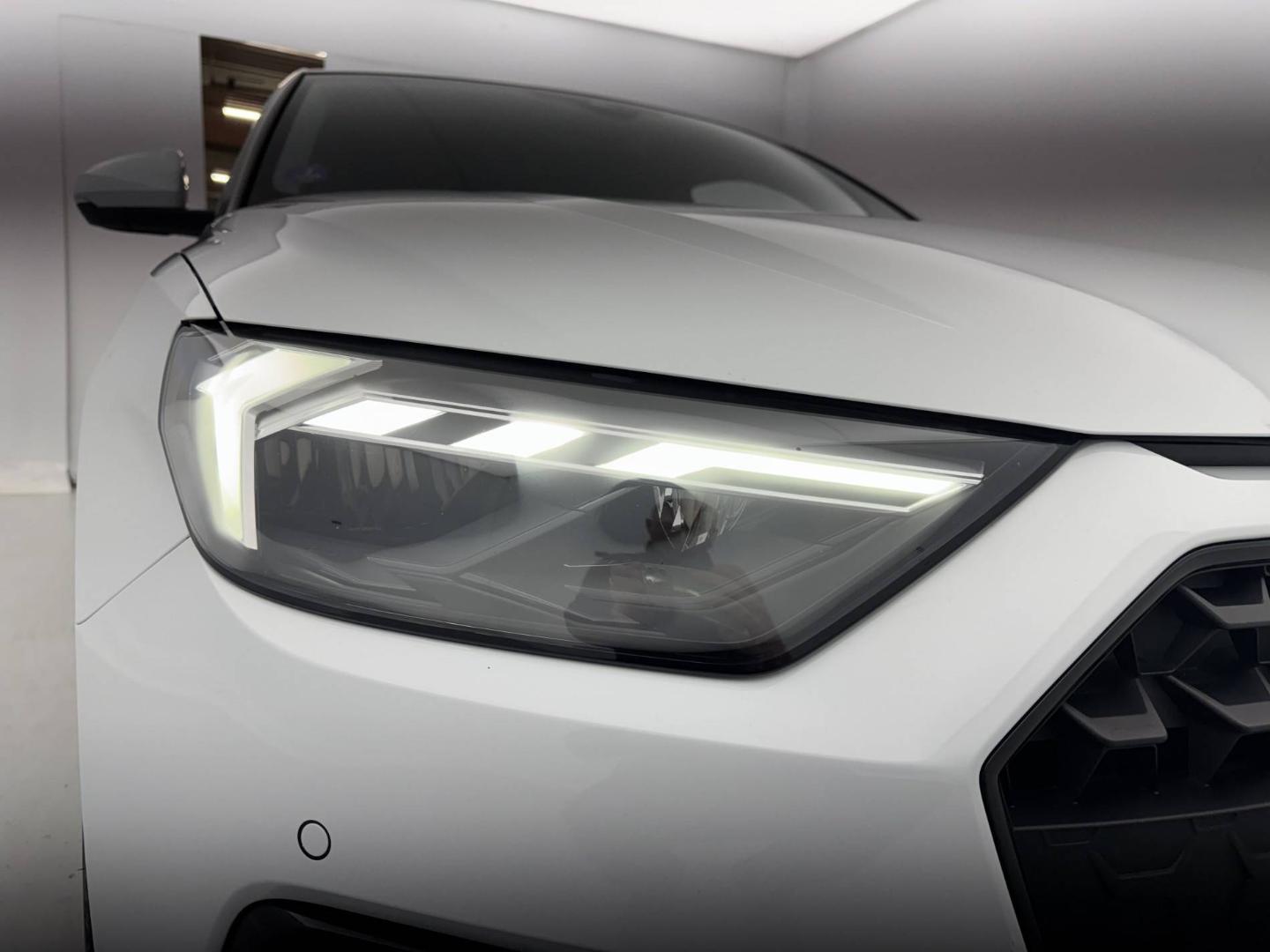 Image about Audi A1 Sportback Advanced 25 TFSI 70 kW (95 ch) S tronic