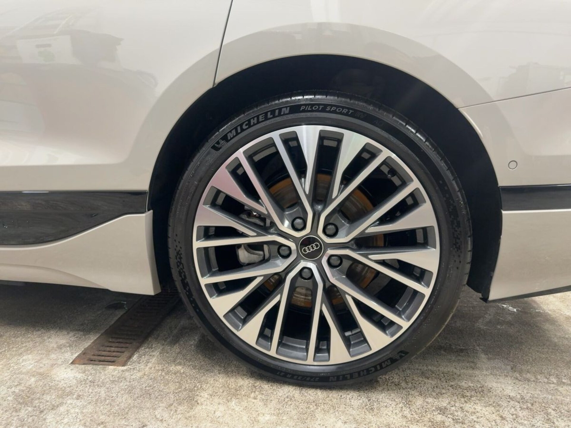 Audi A6 Avant e-tron