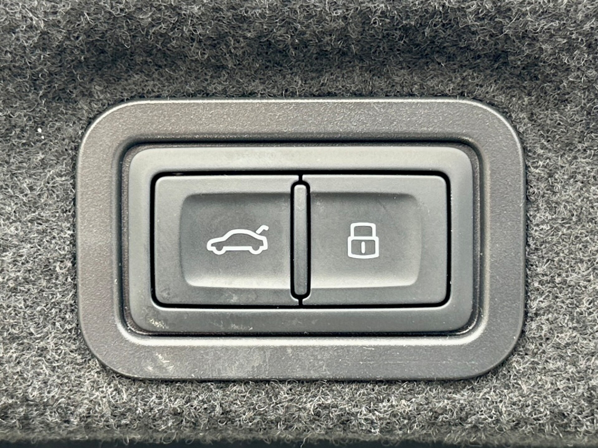 Audi A6 Limousine
