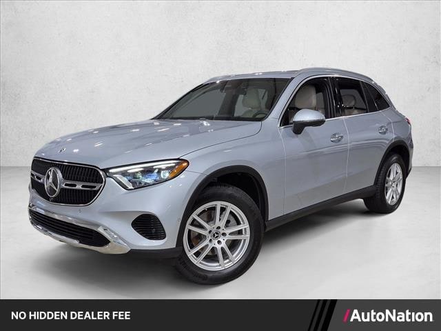 Photo of 2026 Mercedes-Benz GLC 300 