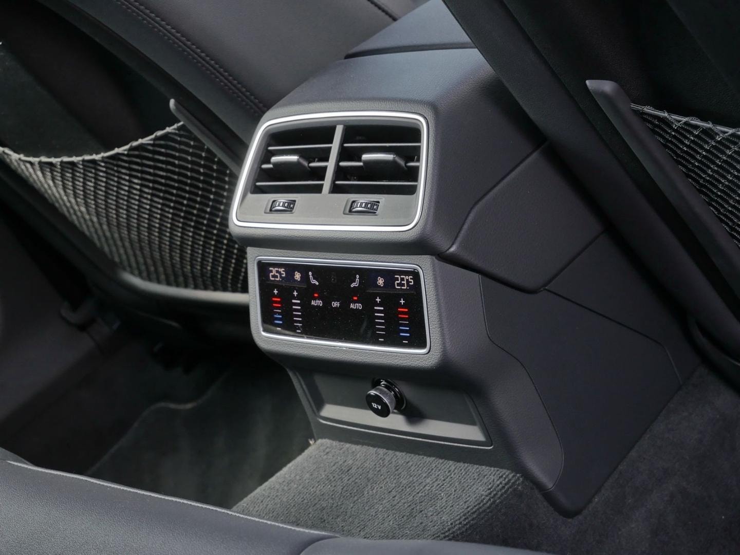 Bild über Audi A6 Avant TFSI e advanced 50 TFSI e quattro S tronic - für weitere Informationen kontaktieren Sie den Audi Partner