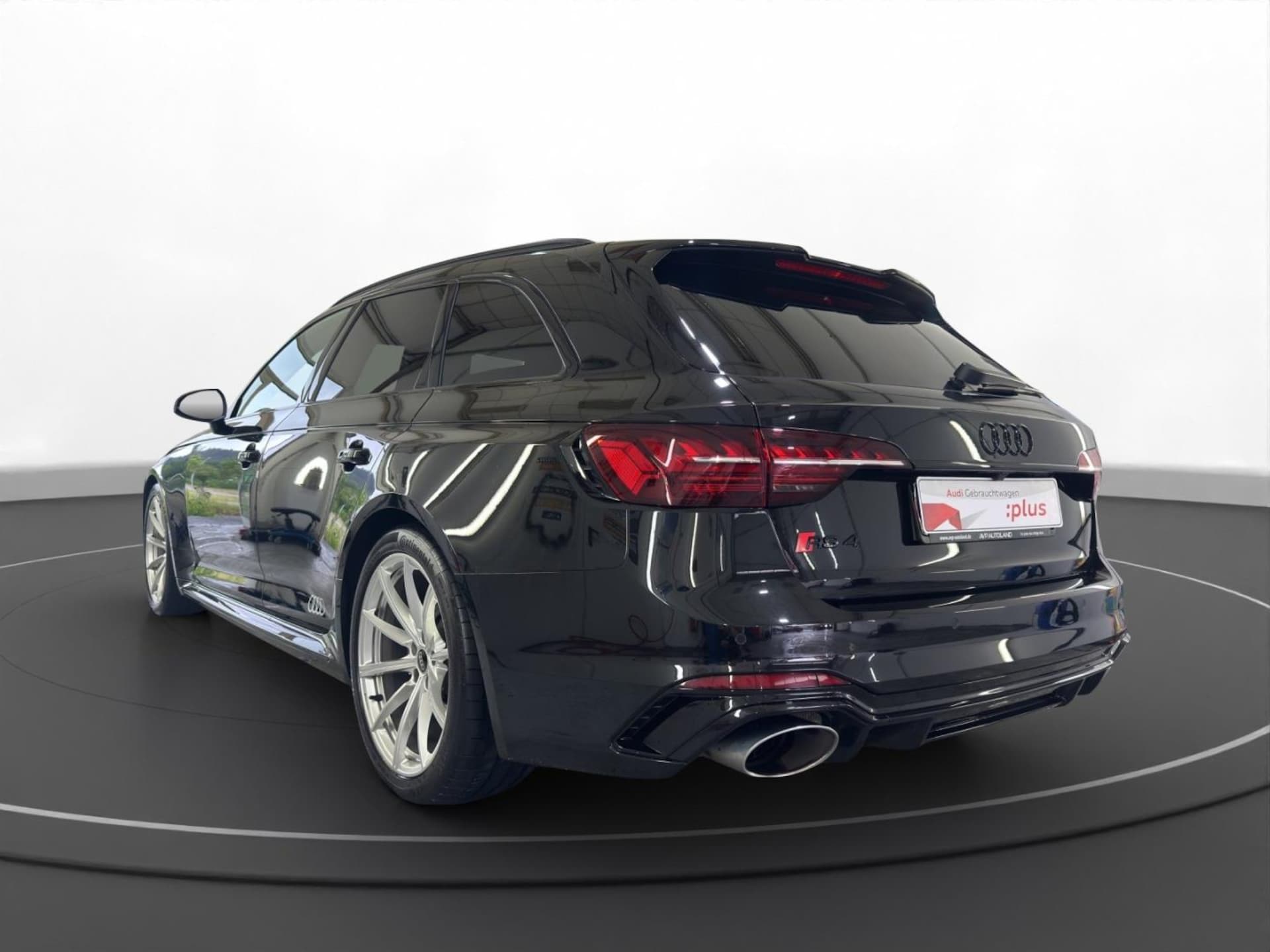 Audi RS 4 Avant