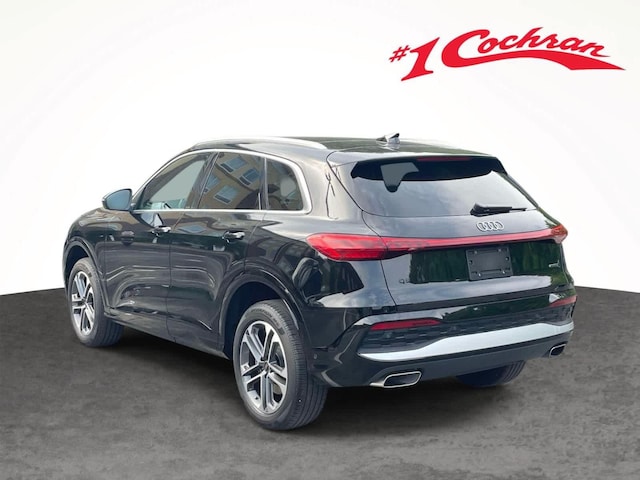 2025 Audi Q5 Premium - Photo 14