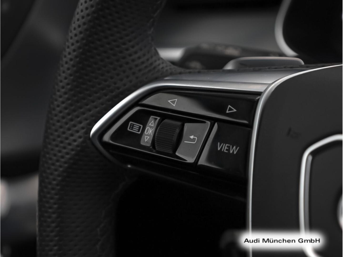 Bild über Audi S6 Avant TDI quattro tiptronic - für weitere Informationen kontaktieren Sie den Audi Partner