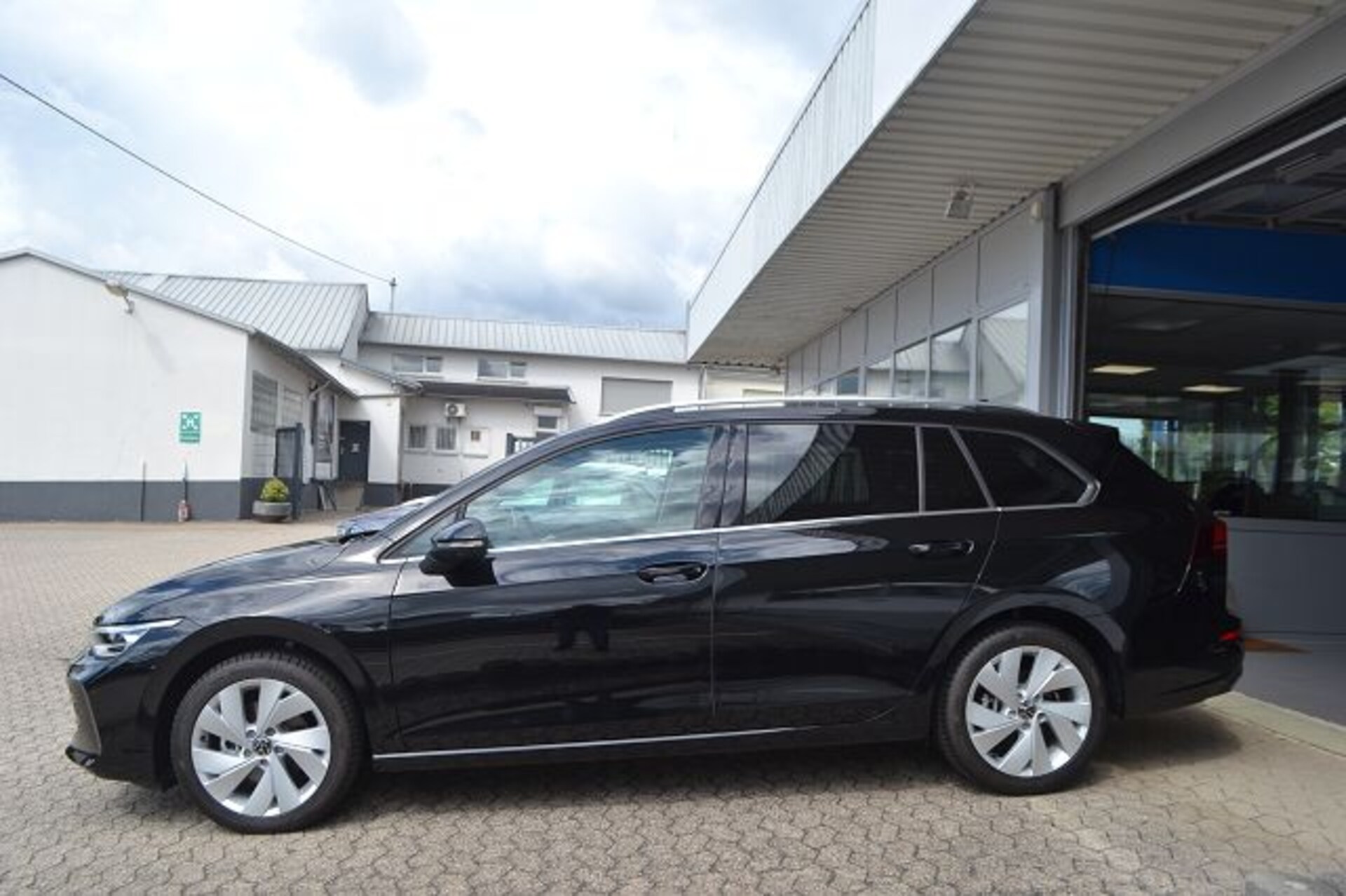 Volkswagen Golf Variant Style