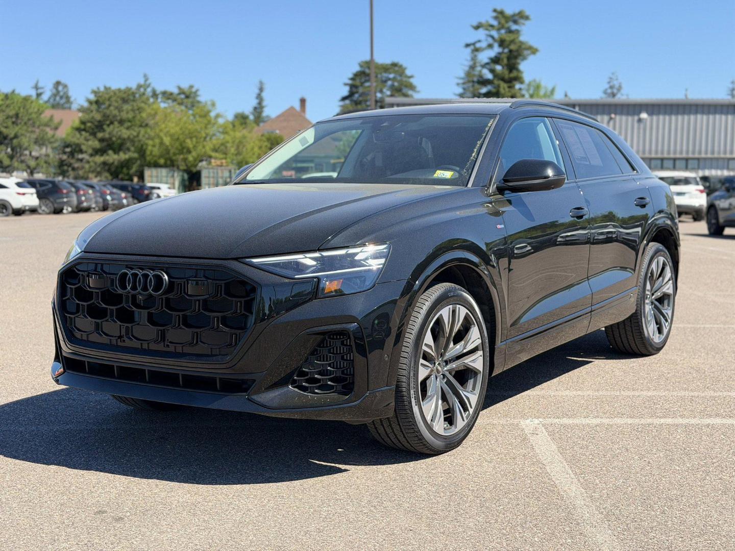2025 Audi Q8 55 Premium Plus Tiptonic quattro's photo