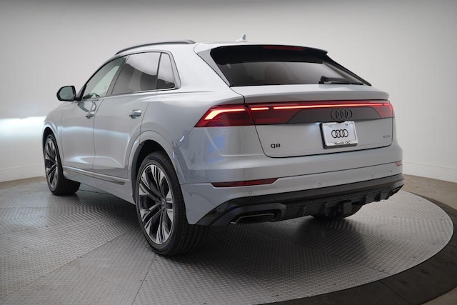 2026 Audi Q8