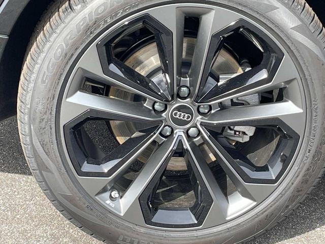 2026 Audi Q7 Premium Plus - Photo 9
