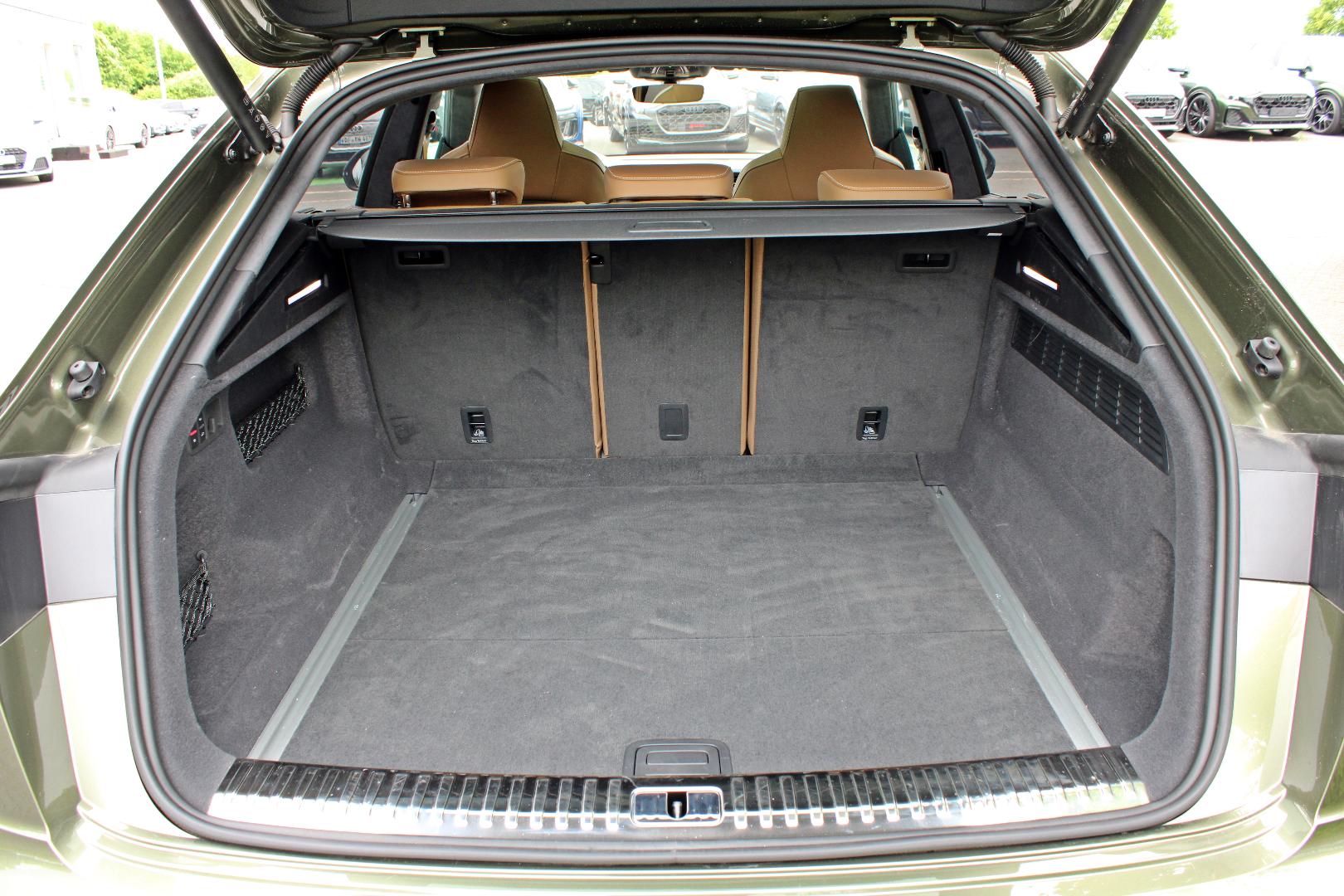 Image about Audi SQ8 SUV TFSI quattro tiptronic