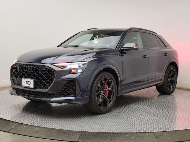 2026 Audi RS Q8 SUV performance