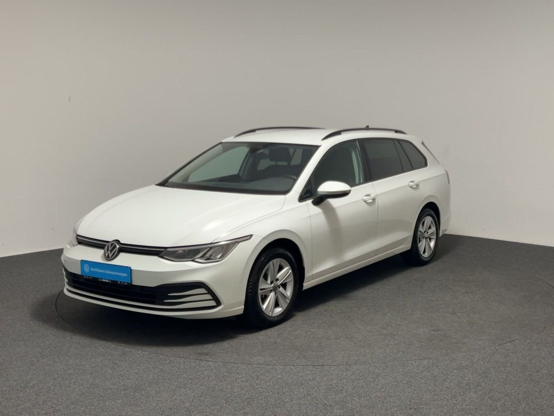 Volkswagen Golf Variant Life