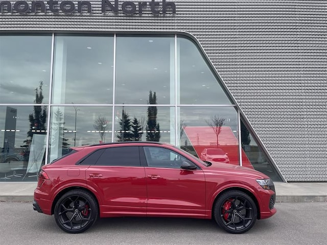 2026 Audi RS Q8 SUV performance