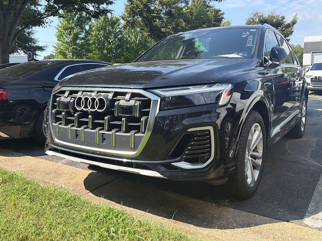 Photo of 2025 Audi Q7