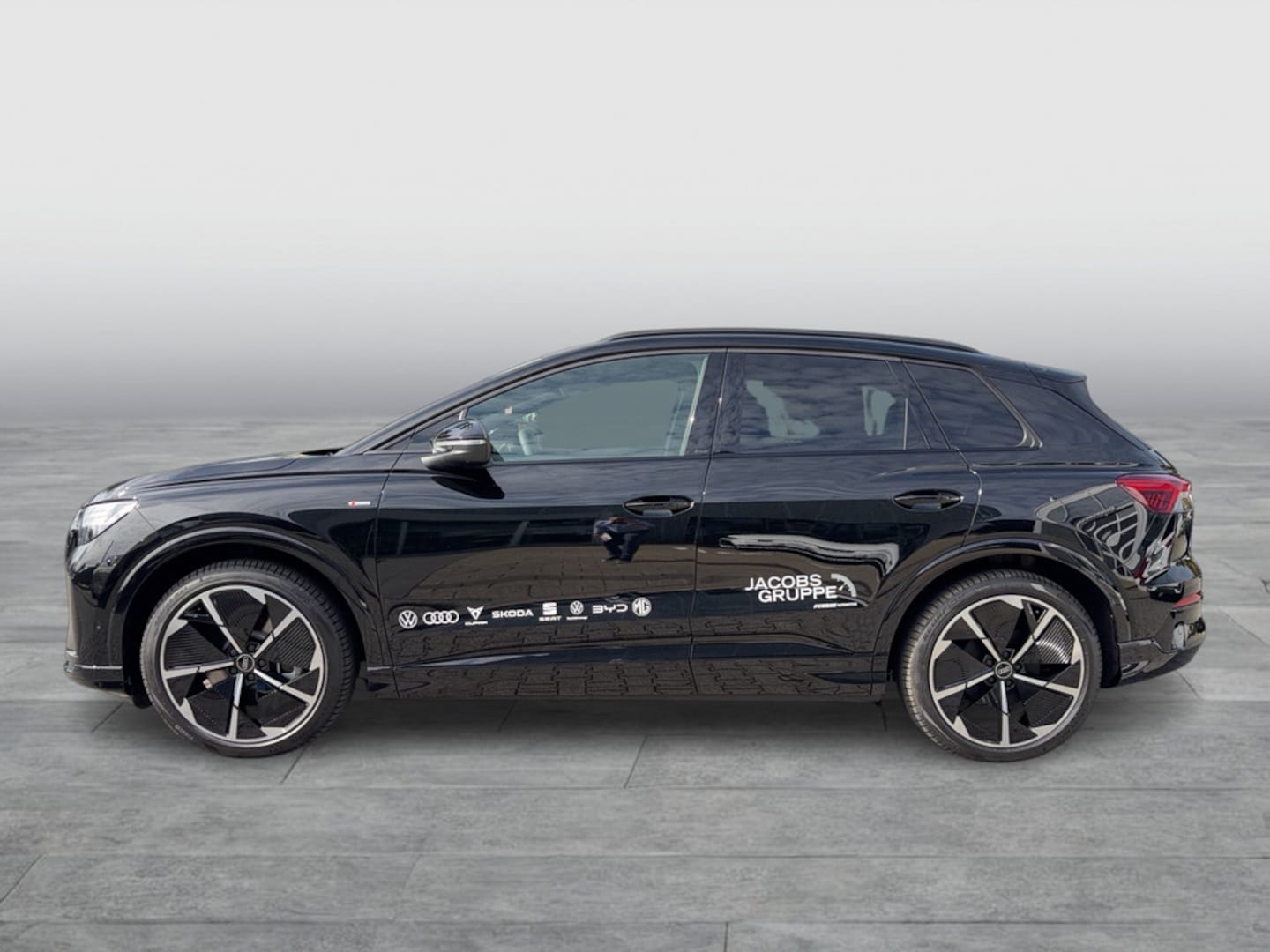 Bild über Audi Q4 SUV e-tron e-tron performance 210 kW - für weitere Informationen kontaktieren Sie den Audi Partner