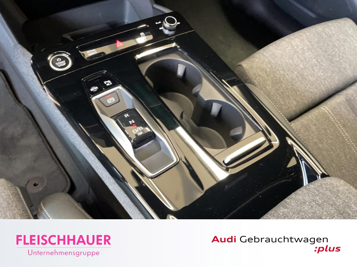 Bild über Audi Q6 SUV e-tron e-tron performance - für weitere Informationen kontaktieren Sie den Audi Partner