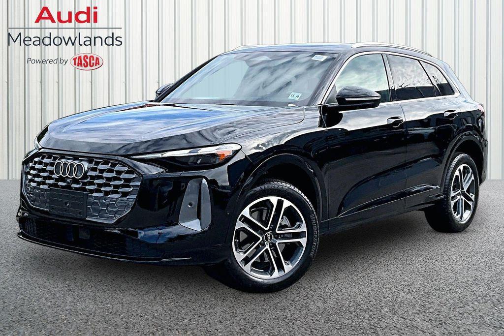 2025 Audi Q5 Premium quattro's photo