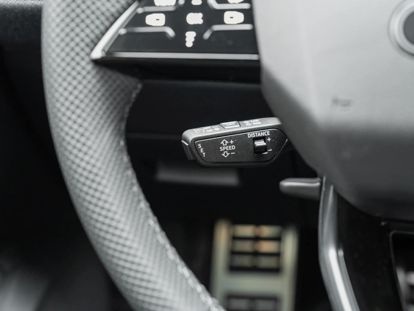 Bild über Audi Q5 SUV TDI quattro 150 kW S tronic - für weitere Informationen kontaktieren Sie den Audi Partner