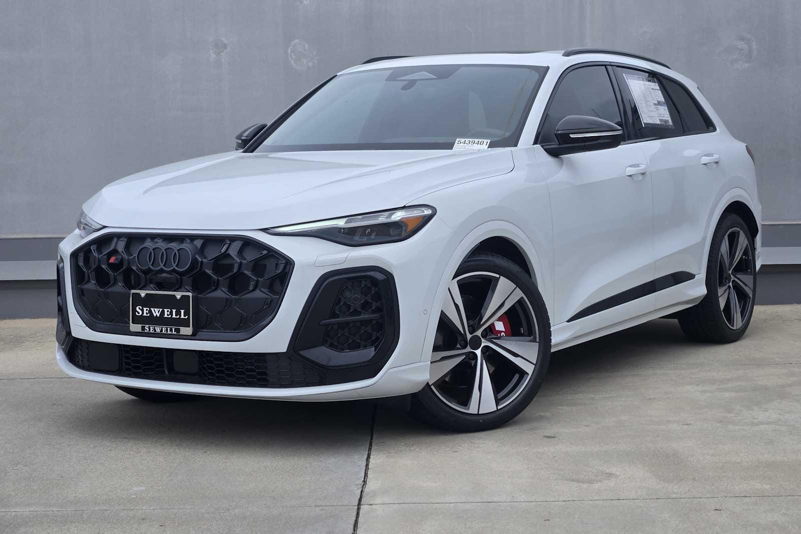2026 Audi SQ5 Premium Plus quattro's photo
