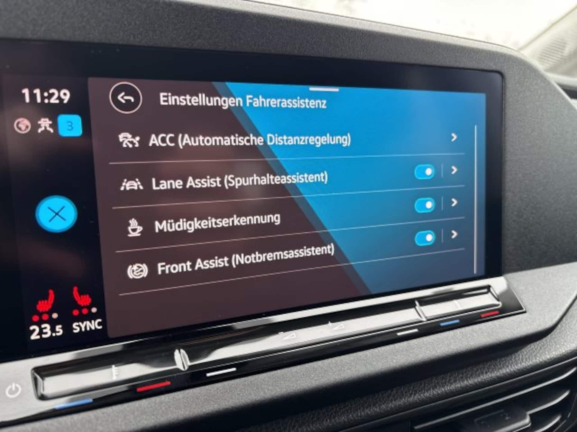 Volkswagen Caddy California