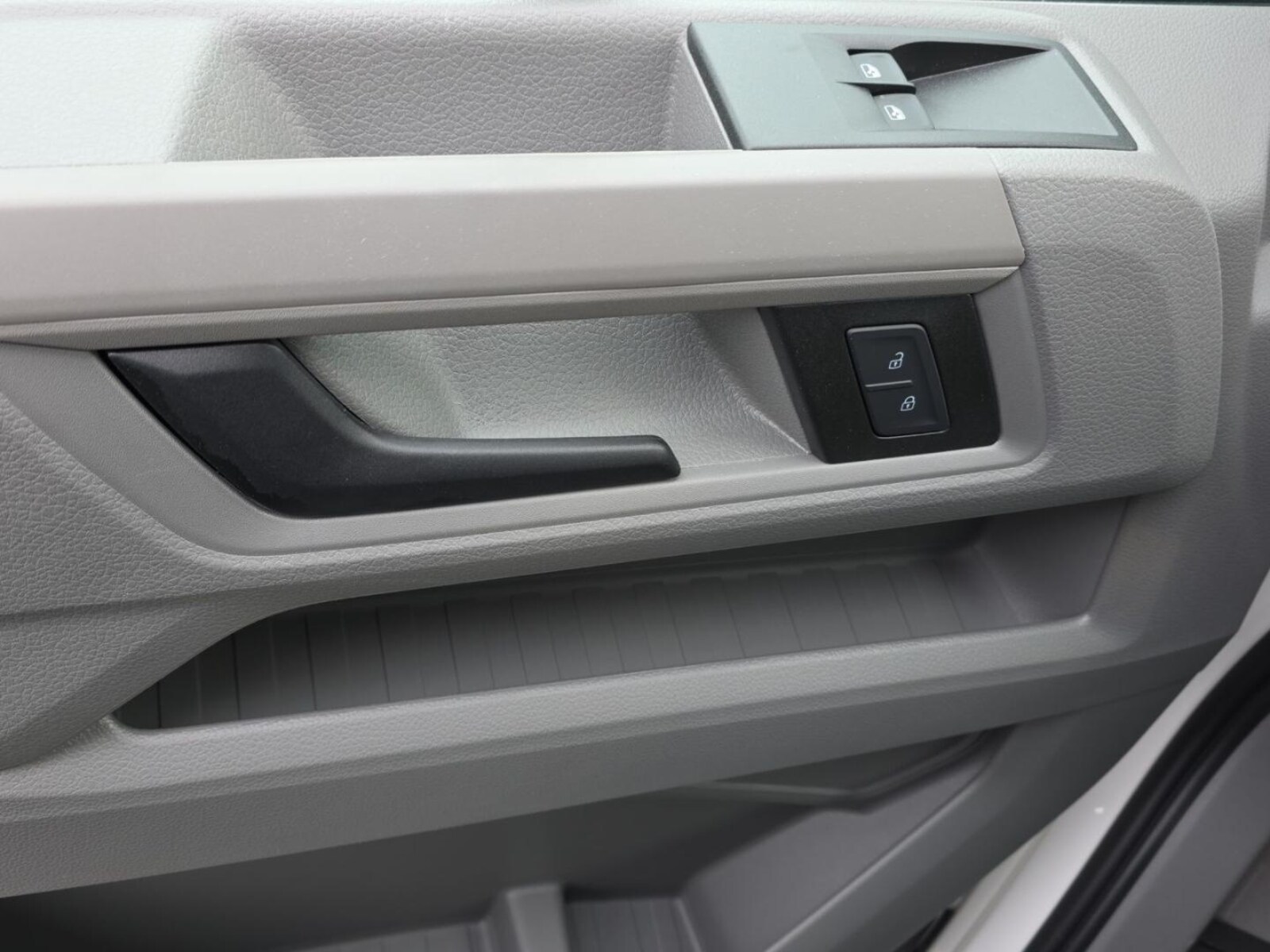 Volkswagen Crafter Kasten langer Radstand – Bild 14