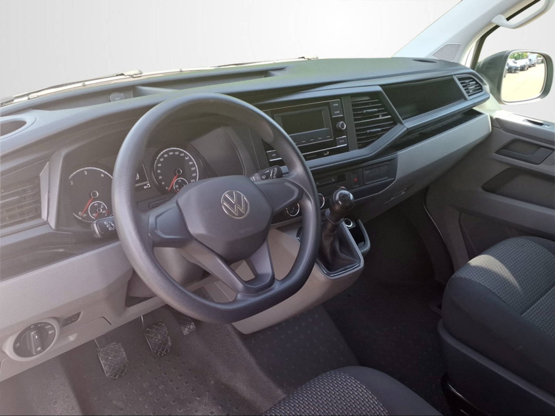 Volkswagen T6.1 Transporter Kasten kurzer Radstand