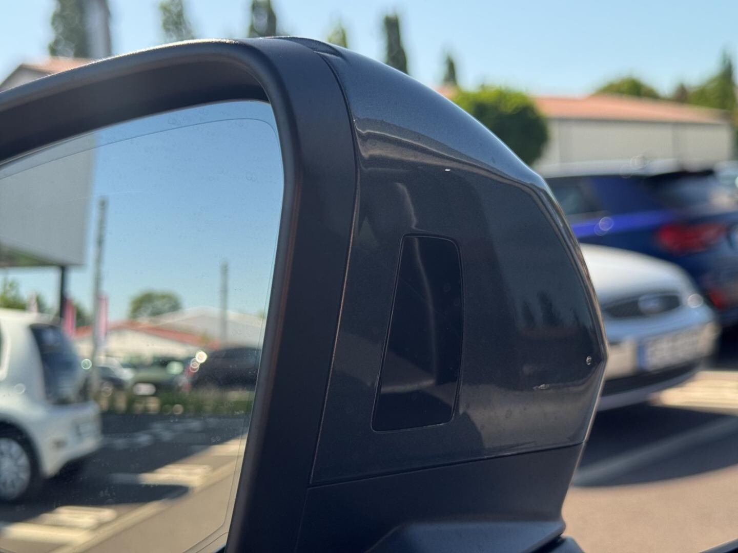 Bild über Audi Q2 S line 35 TFSI S tronic - für weitere Informationen kontaktieren Sie den Audi Partner