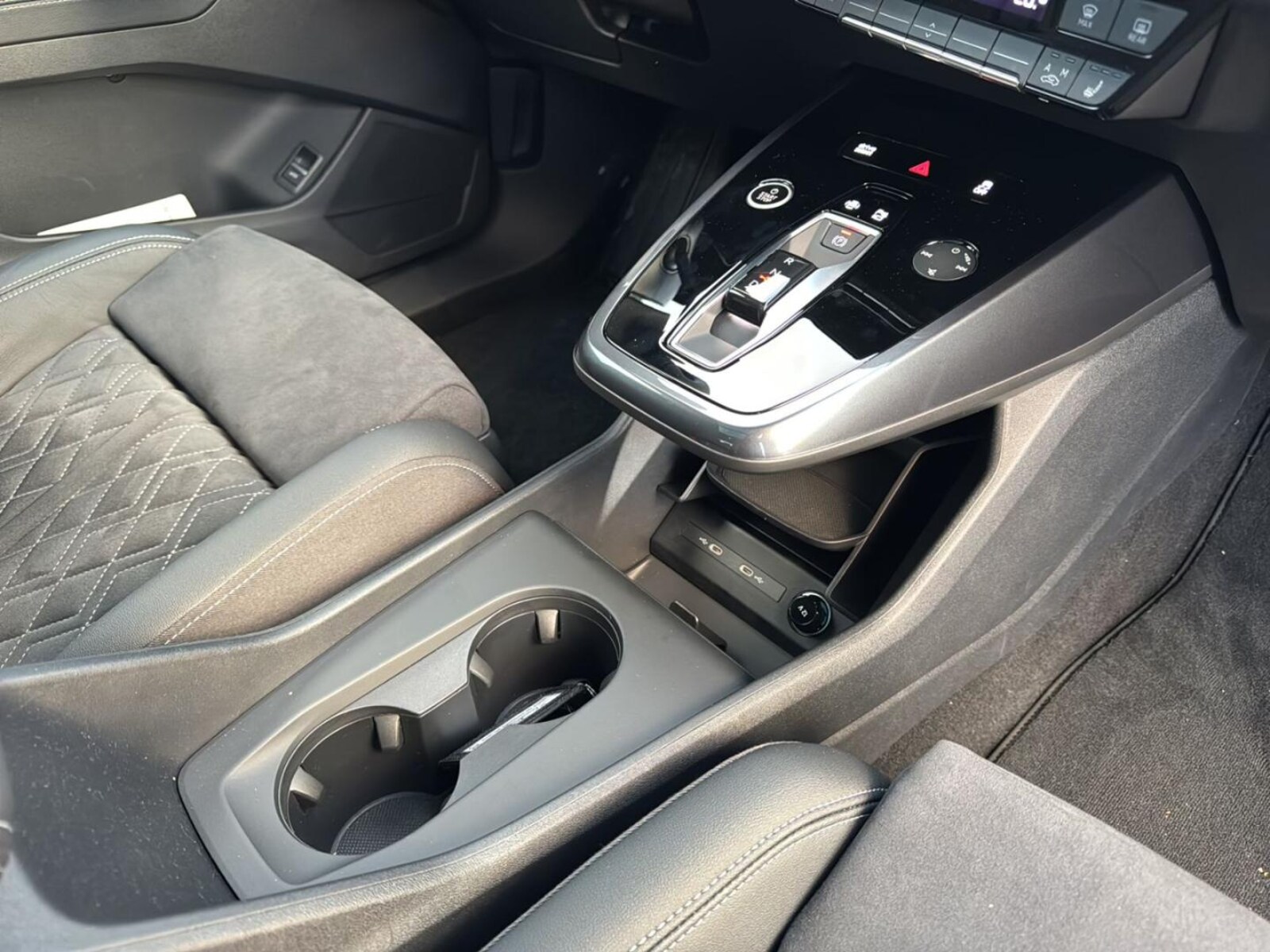 Audi Q4 Sportback e-tron – Bild 21