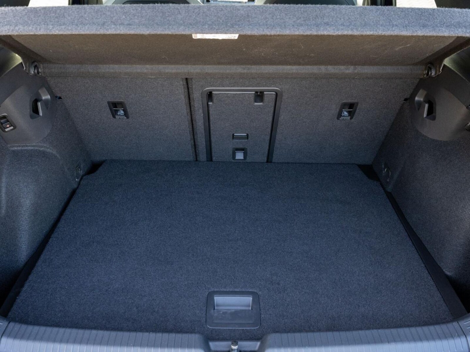 Volkswagen Golf – Bild 9