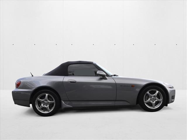 2001 HONDA S2000 - Image 4