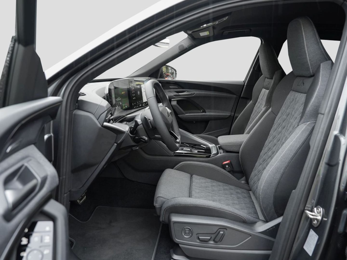 Bild über Audi Q5 SUV TDI quattro 150 kW S tronic - für weitere Informationen kontaktieren Sie den Audi Partner