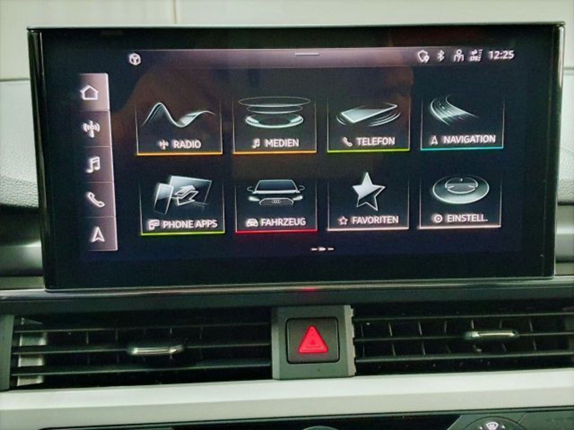 Audi A4 Avant S line